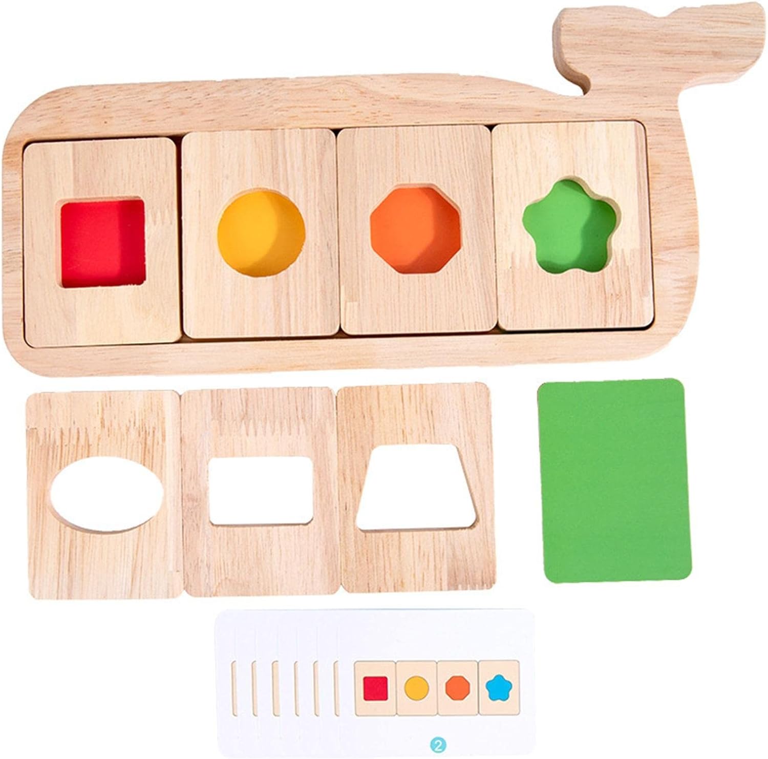 خبره في الألوان والأشكال الخشبية