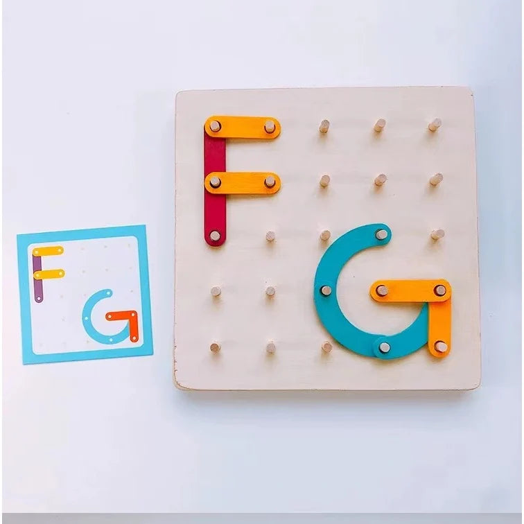 لوحة تركيب الاشكال الخشبية